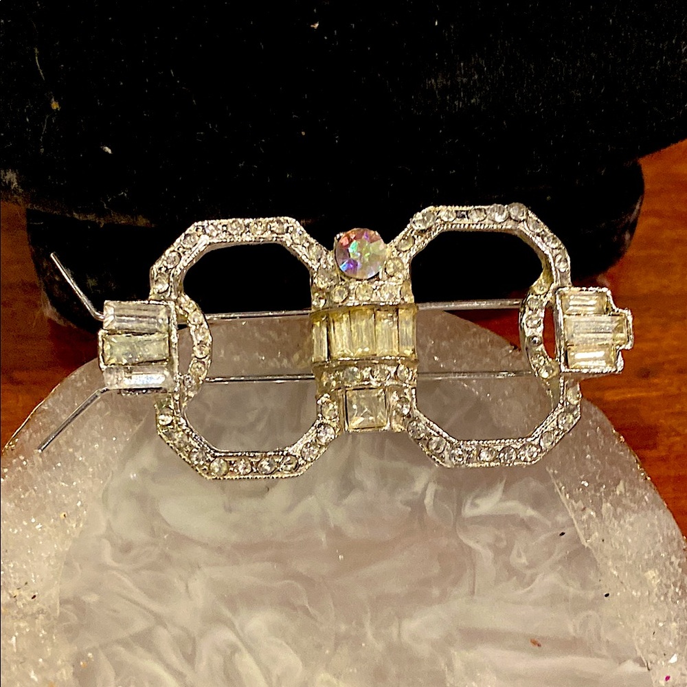 Kenneth Lane Silver Tone Hair Clasp with Multiple Size Rhinestones.